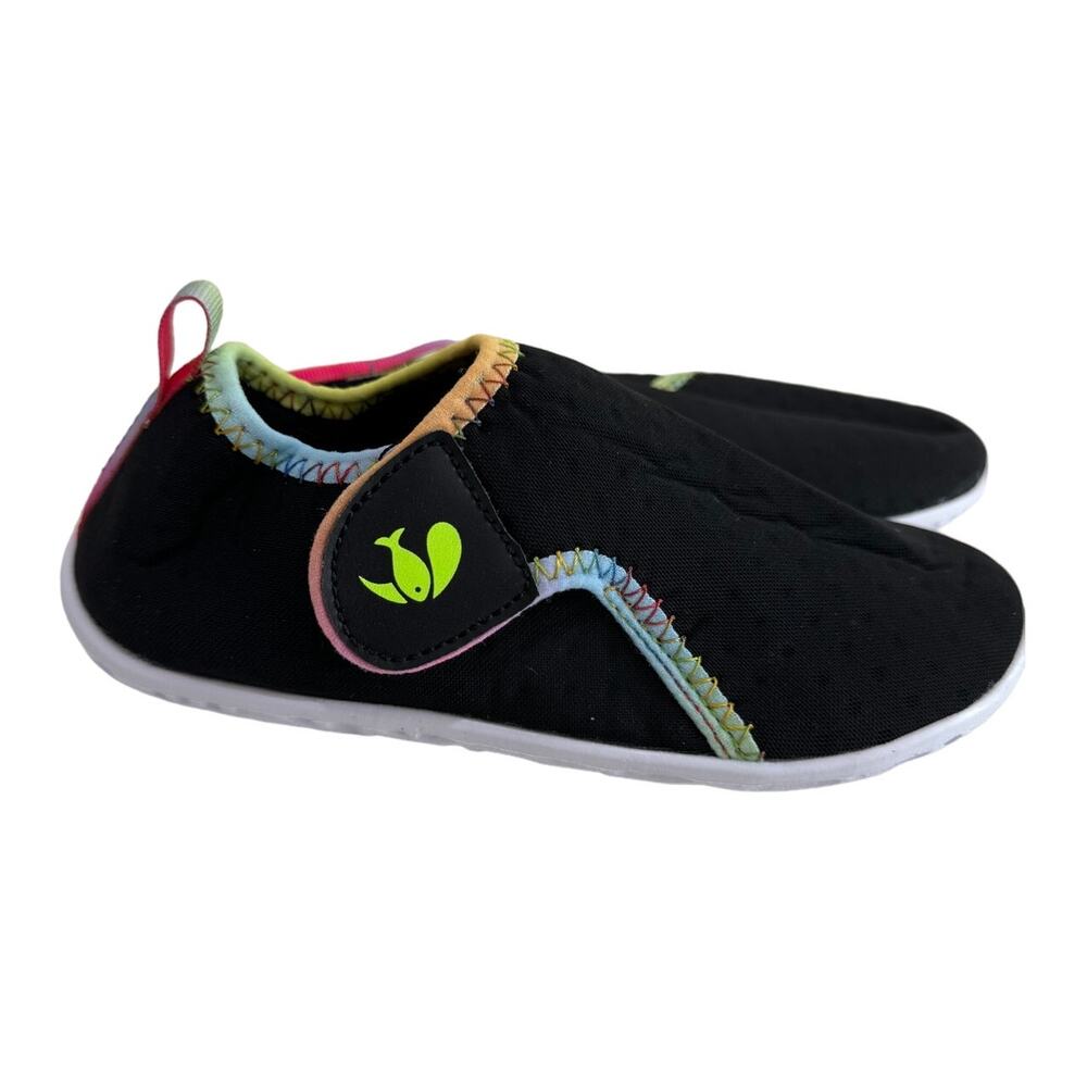 NWOT Toddler Water Shoes Black Rubber Soles size 190